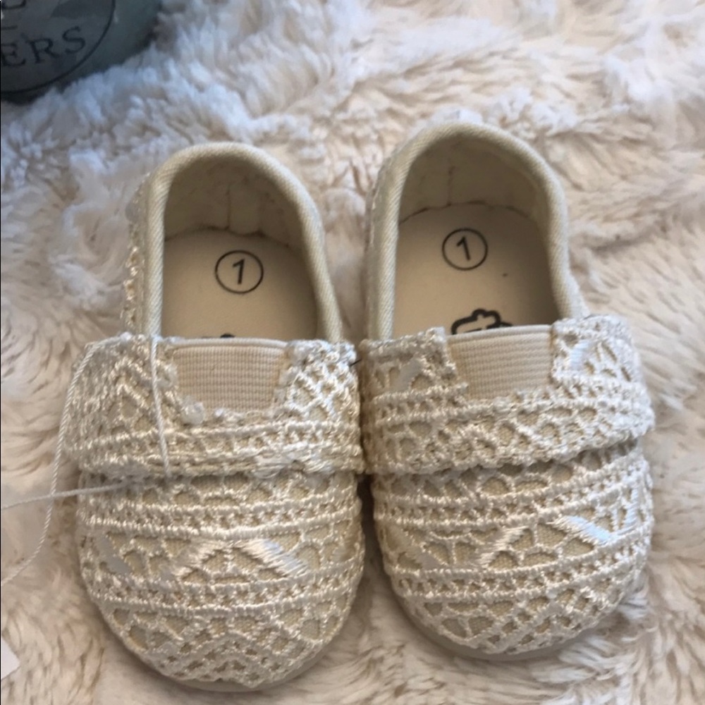 Baby shoes, size 1
